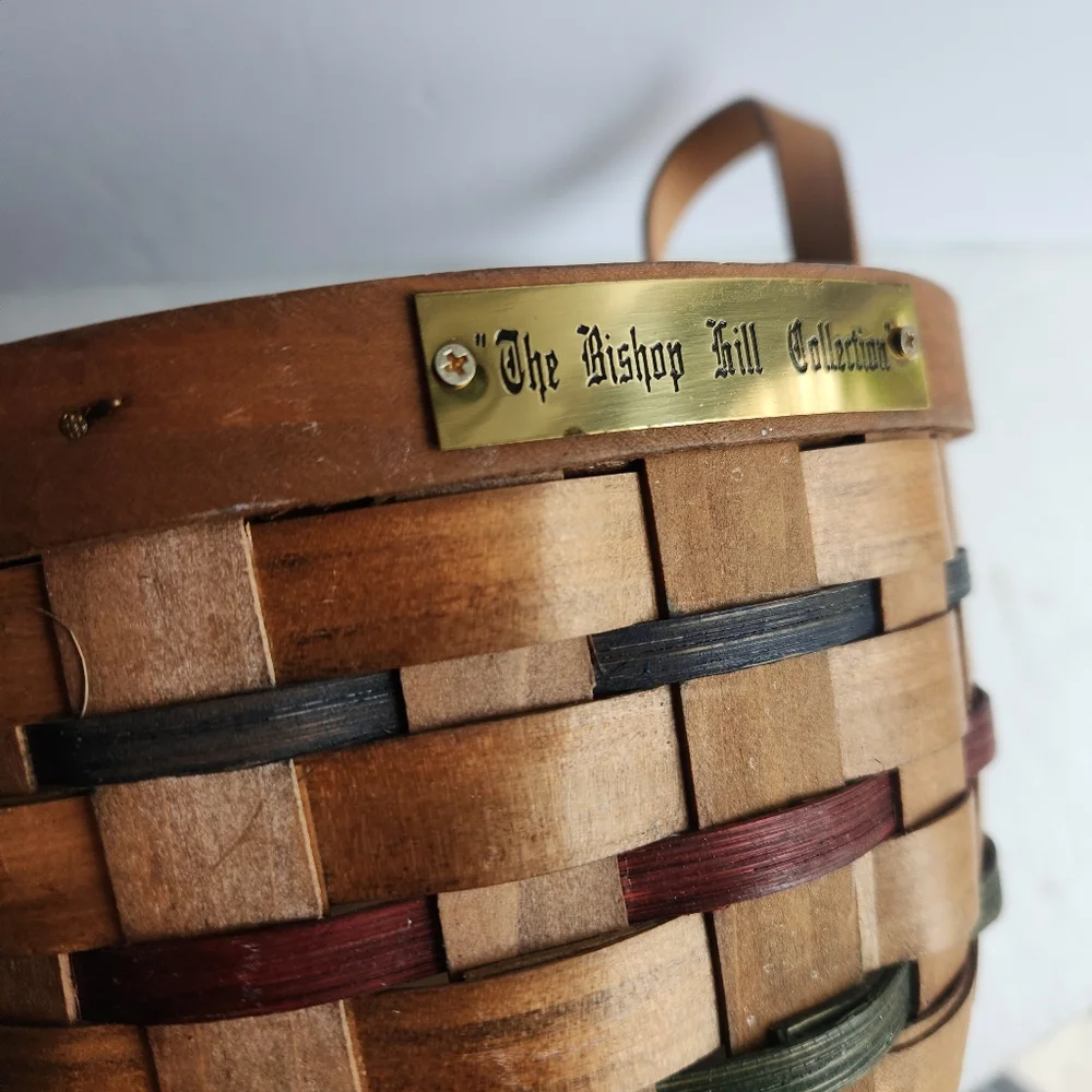 Vintage Bishop Hill Collection Round Woven Basket with Handles